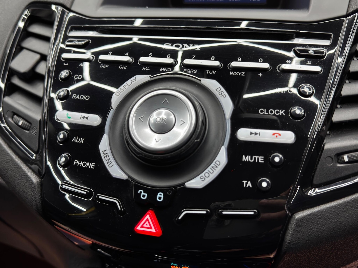 Used Ford Fiesta 2013 for sale - 76964490: Photo 27