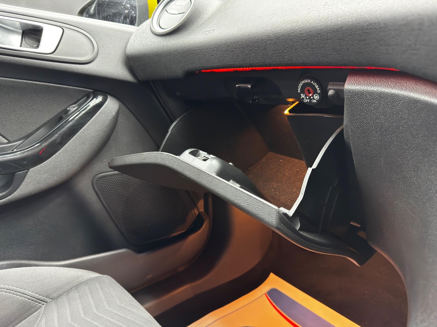 Used Ford Fiesta 2013 for sale - 76964490: Photo 32