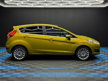 Used Ford Fiesta 2013 for sale - 76964490: Photo