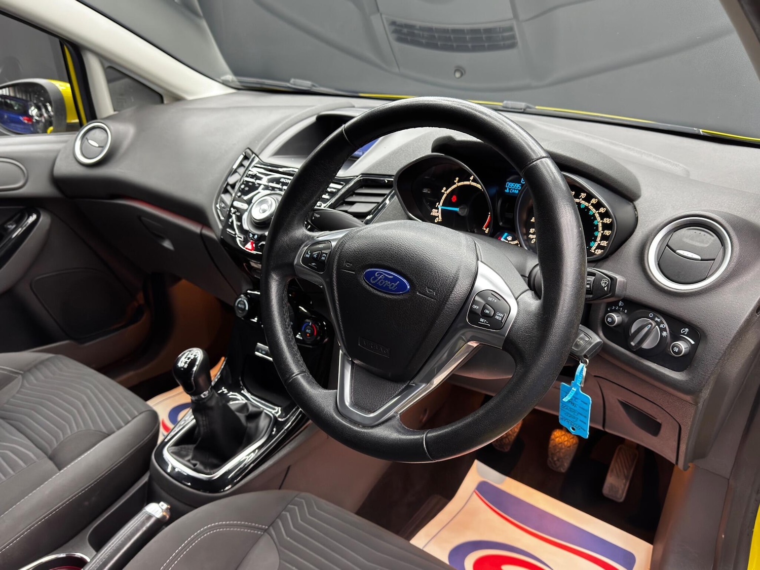 Used Ford Fiesta 2013 for sale - 76964490: Photo 9