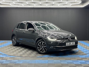 Used Volkswagen Golf 2019 for sale - 75657360: Photo
