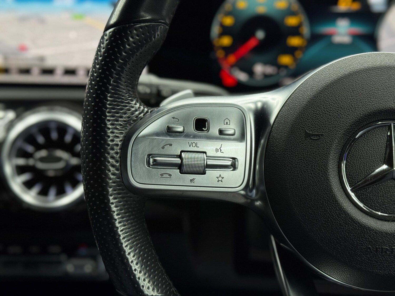 Used Mercedes-Benz CLA 2021 for sale - 77597946: Photo 21