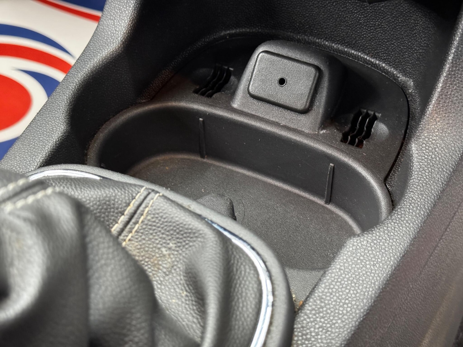 Used Vauxhall Corsa 2012 for sale - 78086938: Photo 24