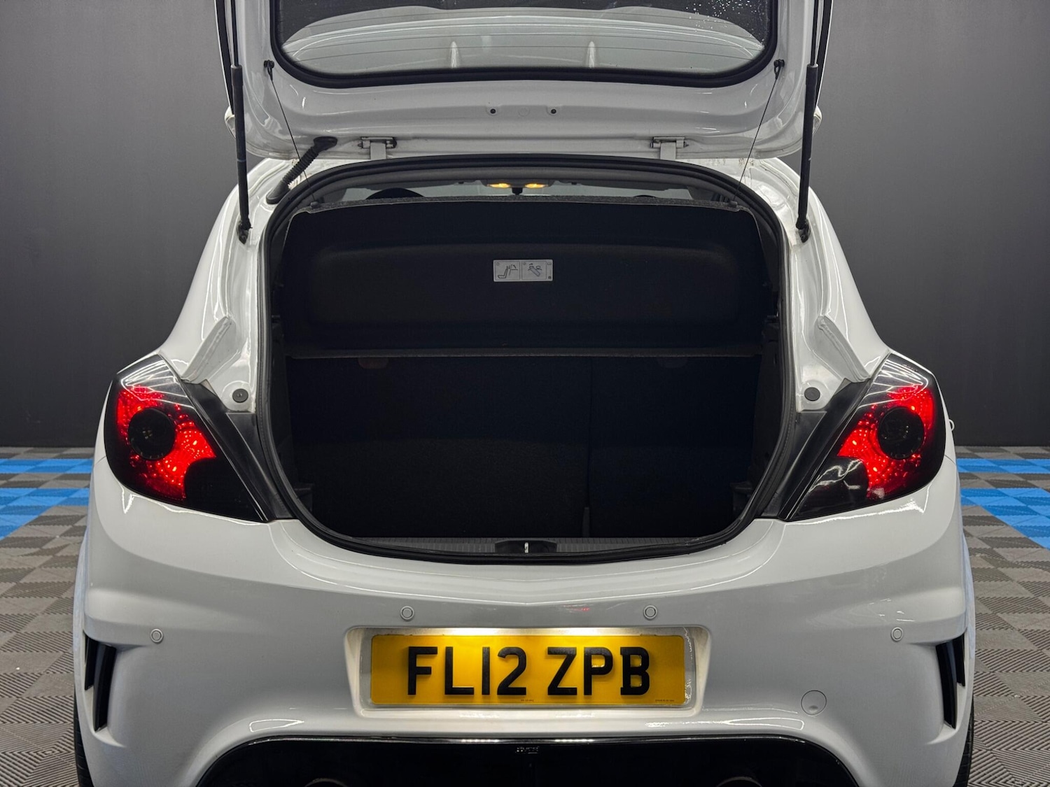 Used Vauxhall Corsa 2012 for sale - 78086938: Photo 33