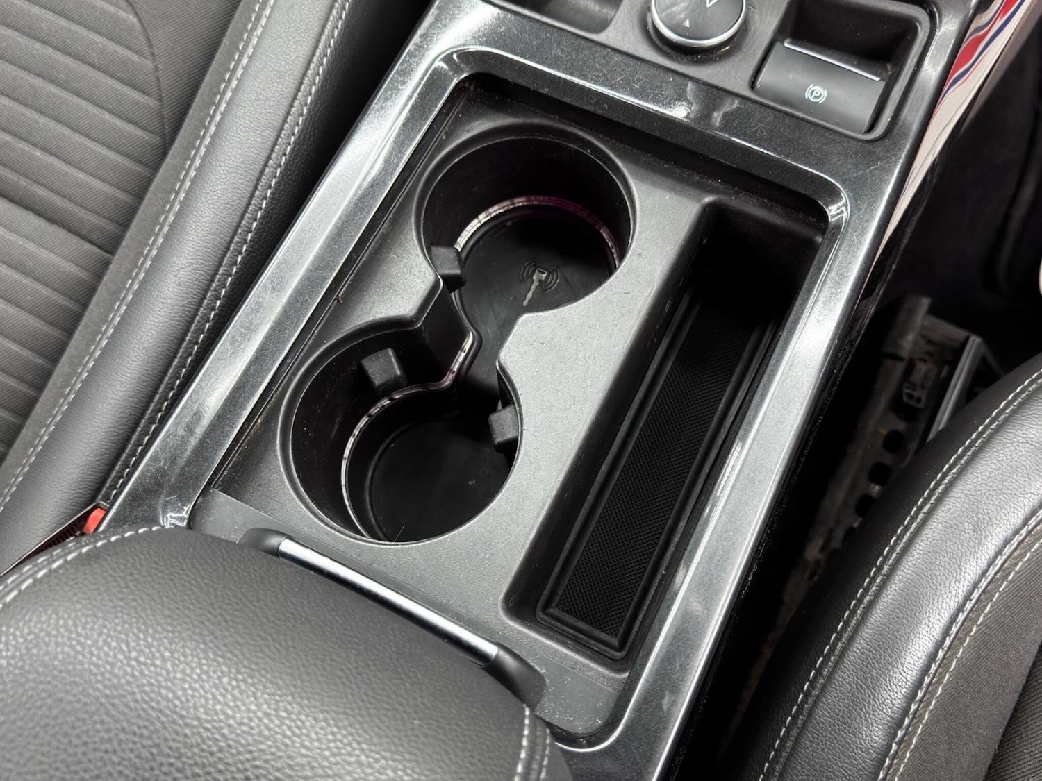 Used Ford Kuga 2017 for sale - 76585338: Photo 24