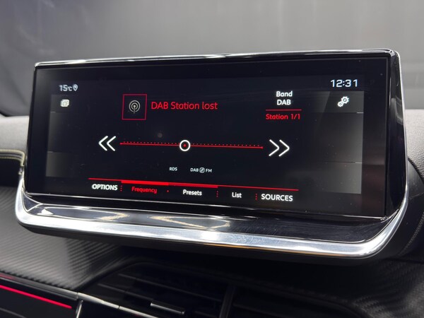 Used Peugeot 2008 for sale - 76247558: Photo 31