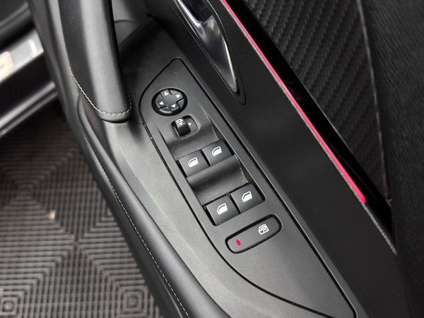 Used Peugeot 2008 for sale - 76247558: Photo 41