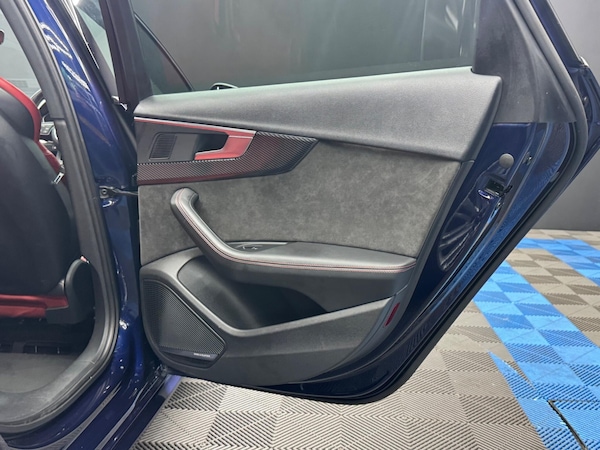 Used Audi S4 Avant 2017 for sale - 75519408: Photo 45