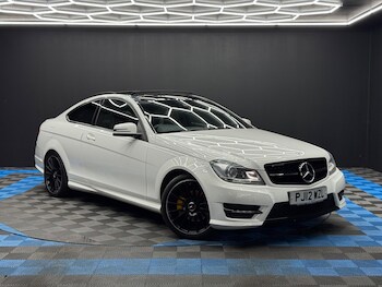 Used Mercedes-Benz C Class 2012 for sale - 77549532: Photo