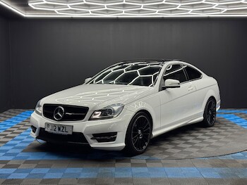 Used Mercedes-Benz C Class 2012 for sale - 77549532: Photo