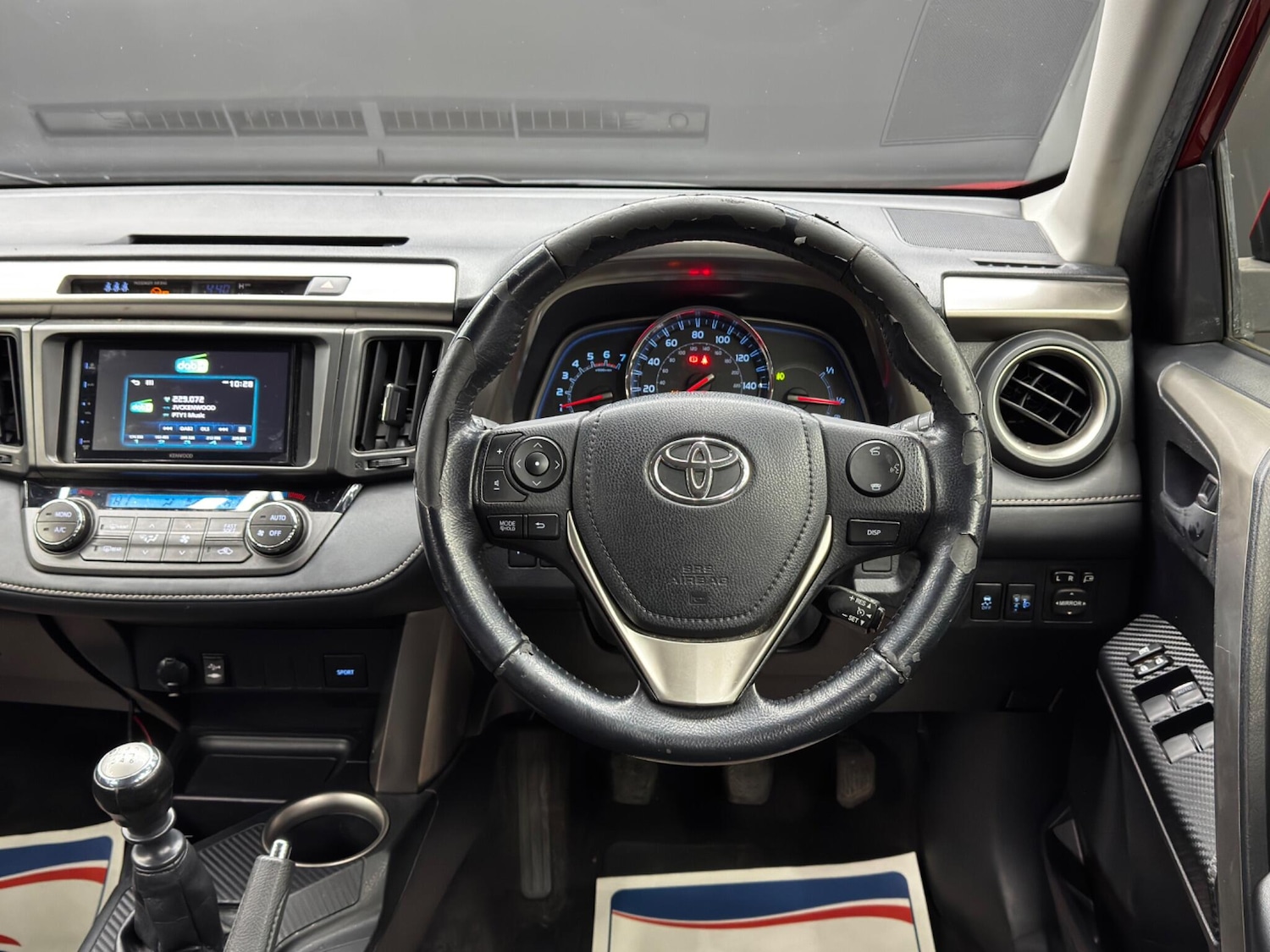 Used Toyota RAV4 2015 for sale - 78047522: Photo 18