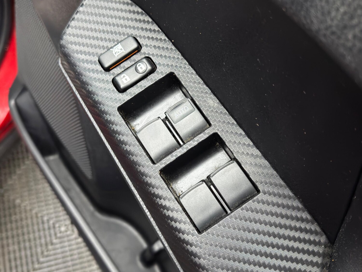 Used Toyota RAV4 2015 for sale - 78047522: Photo 32