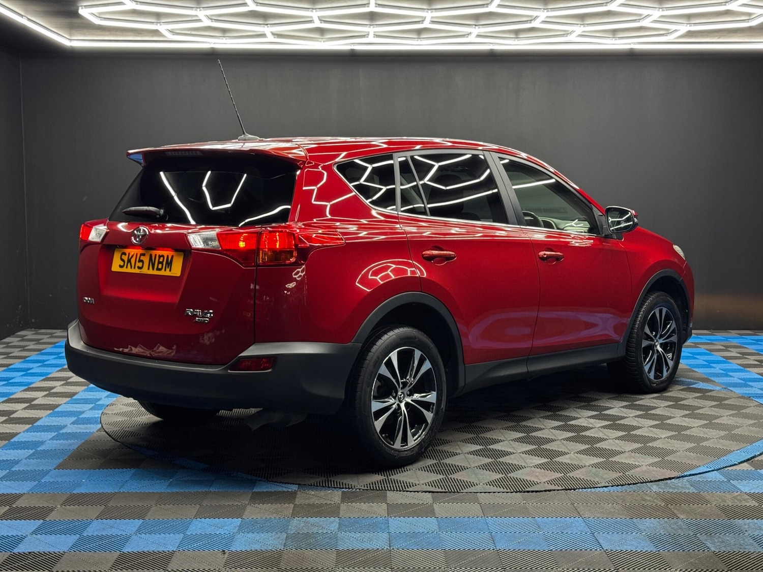 Used Toyota RAV4 2015 for sale - 78047522: Photo 5