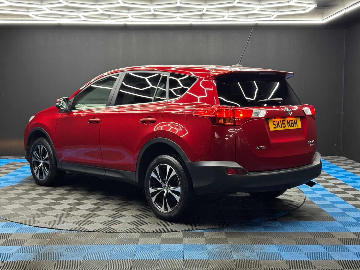 Used Toyota RAV4 2015 for sale - 78047522: Photo 7