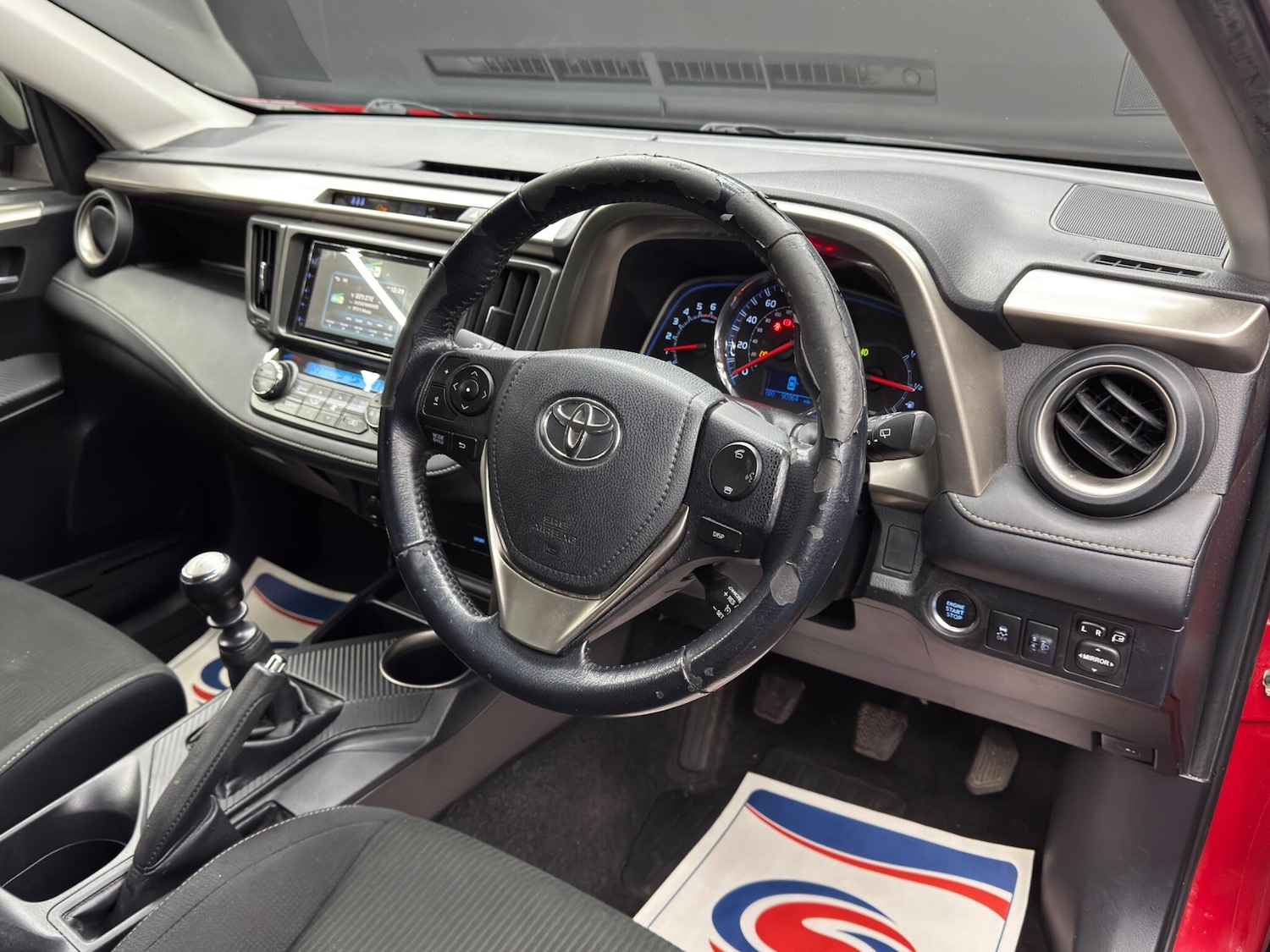 Used Toyota RAV4 2015 for sale - 78047522: Photo 9