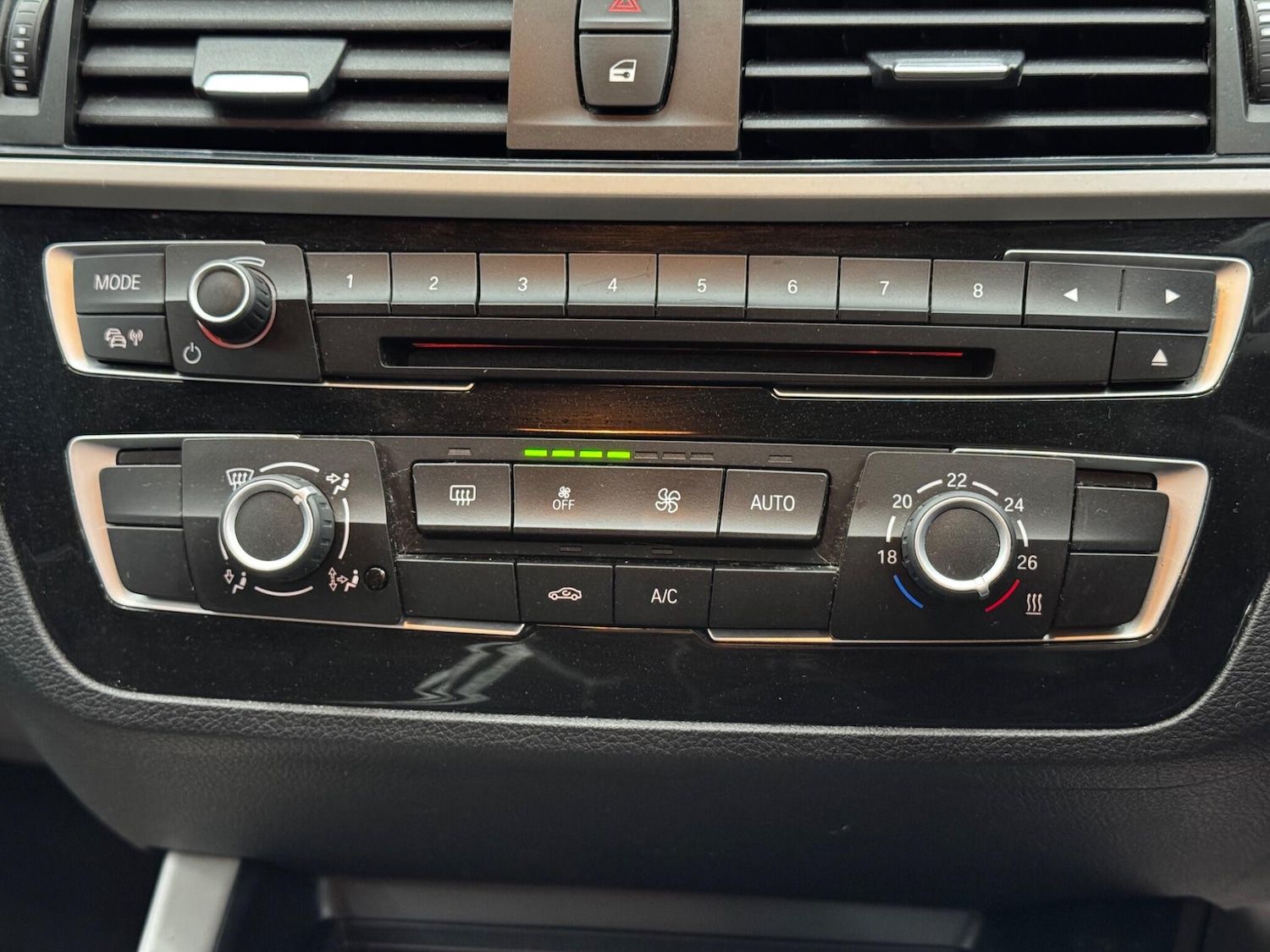 Used BMW 1 Series 2018 for sale - 77647188: Photo 29