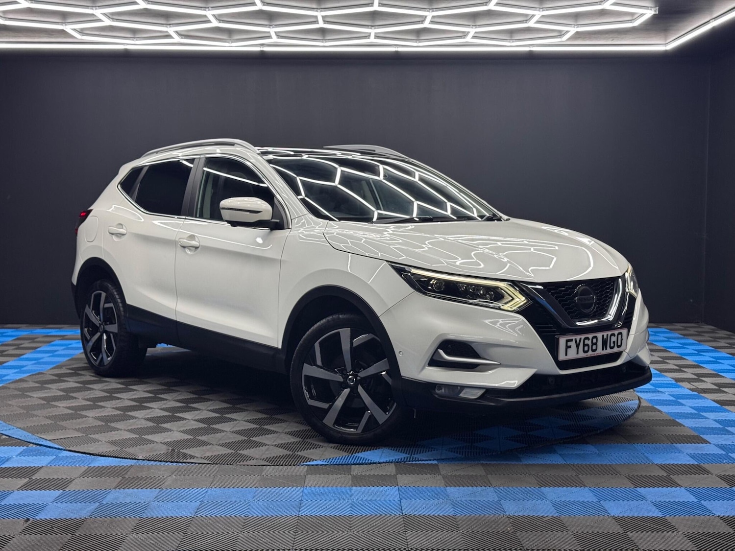 Used Nissan Qashqai 2018 for sale - 76359847: Photo 1