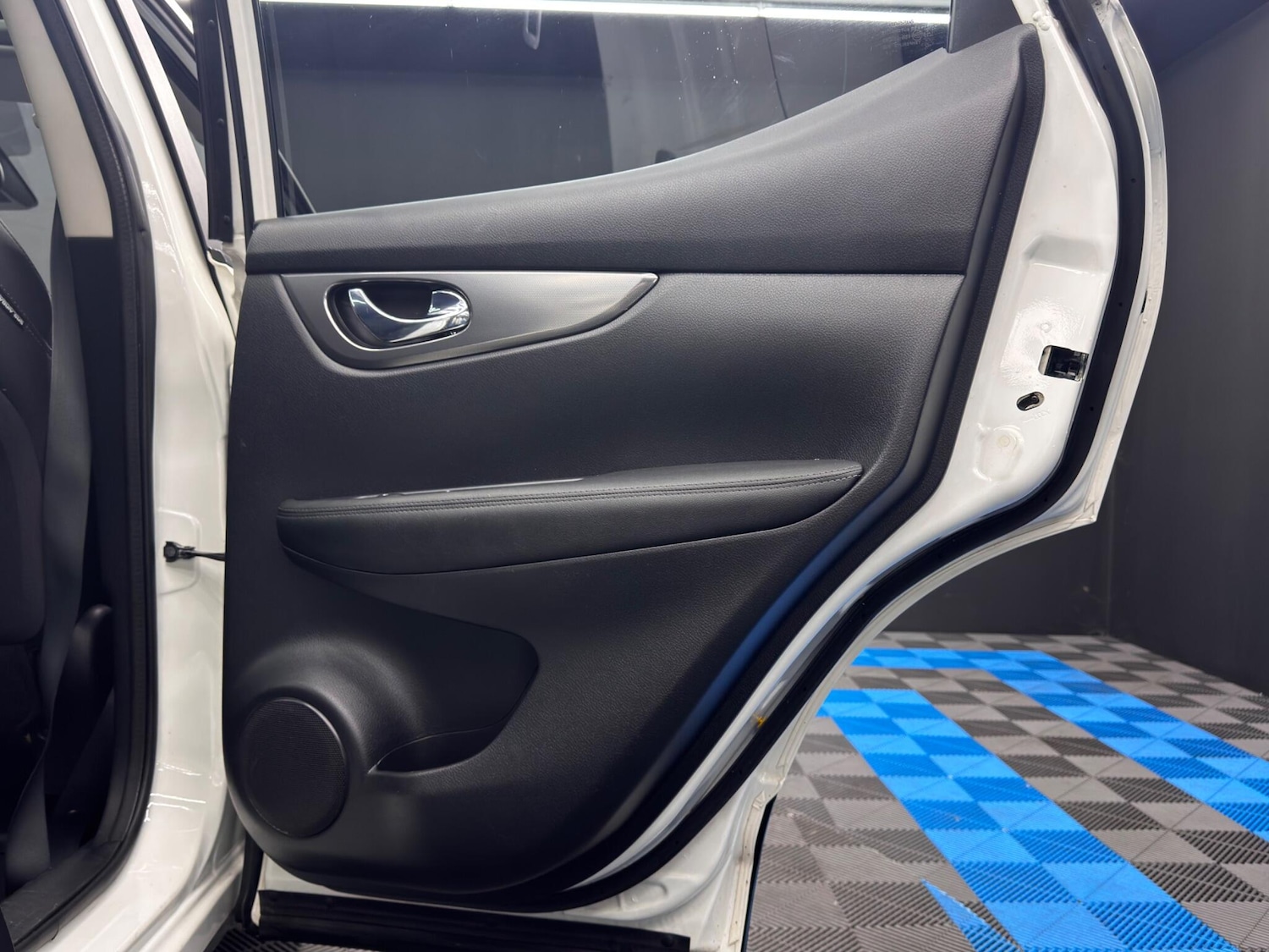 Used Nissan Qashqai 2018 for sale - 76359847: Photo 40