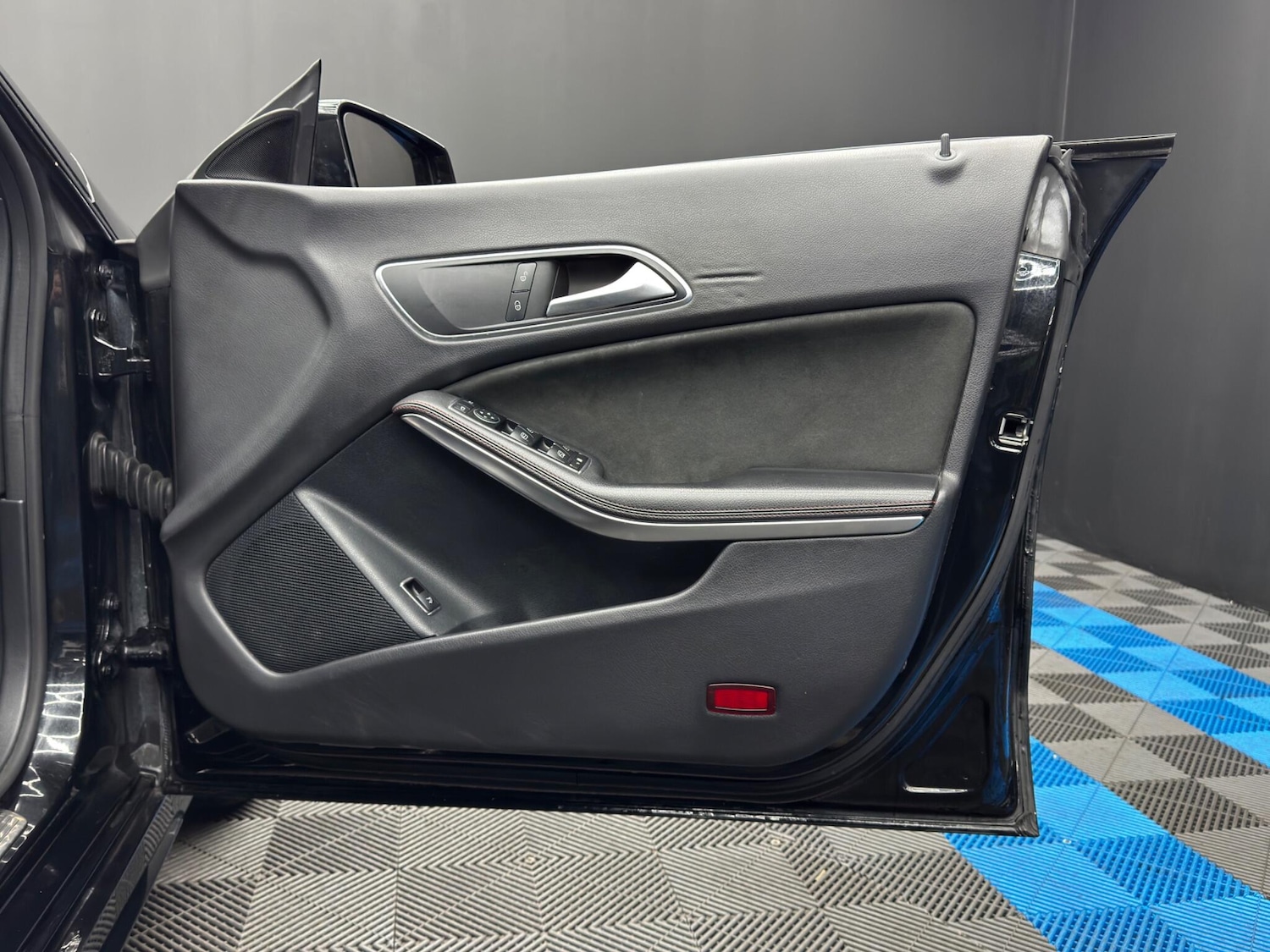 Used Mercedes-Benz CLA for sale - 77768508: Photo 37