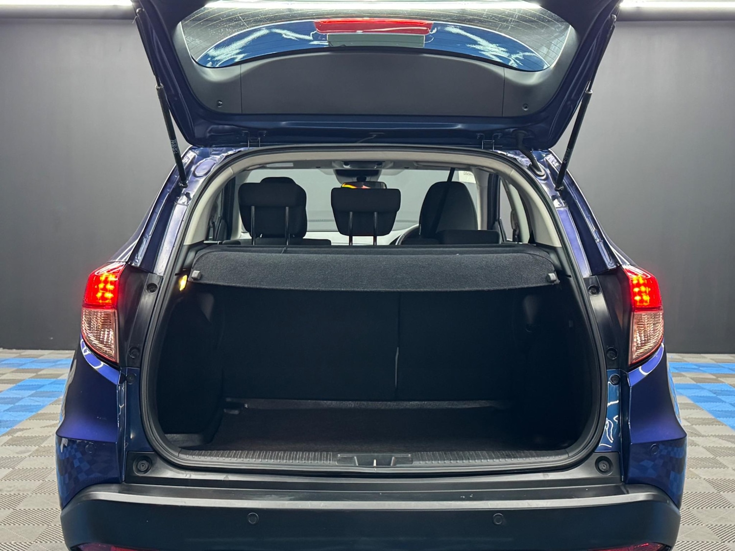 Used Honda HR-V 2016 for sale - 76995124: Photo 32