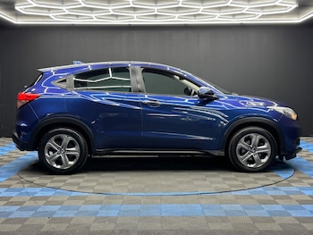 Used Honda HR-V 2016 for sale - 76995124: Photo