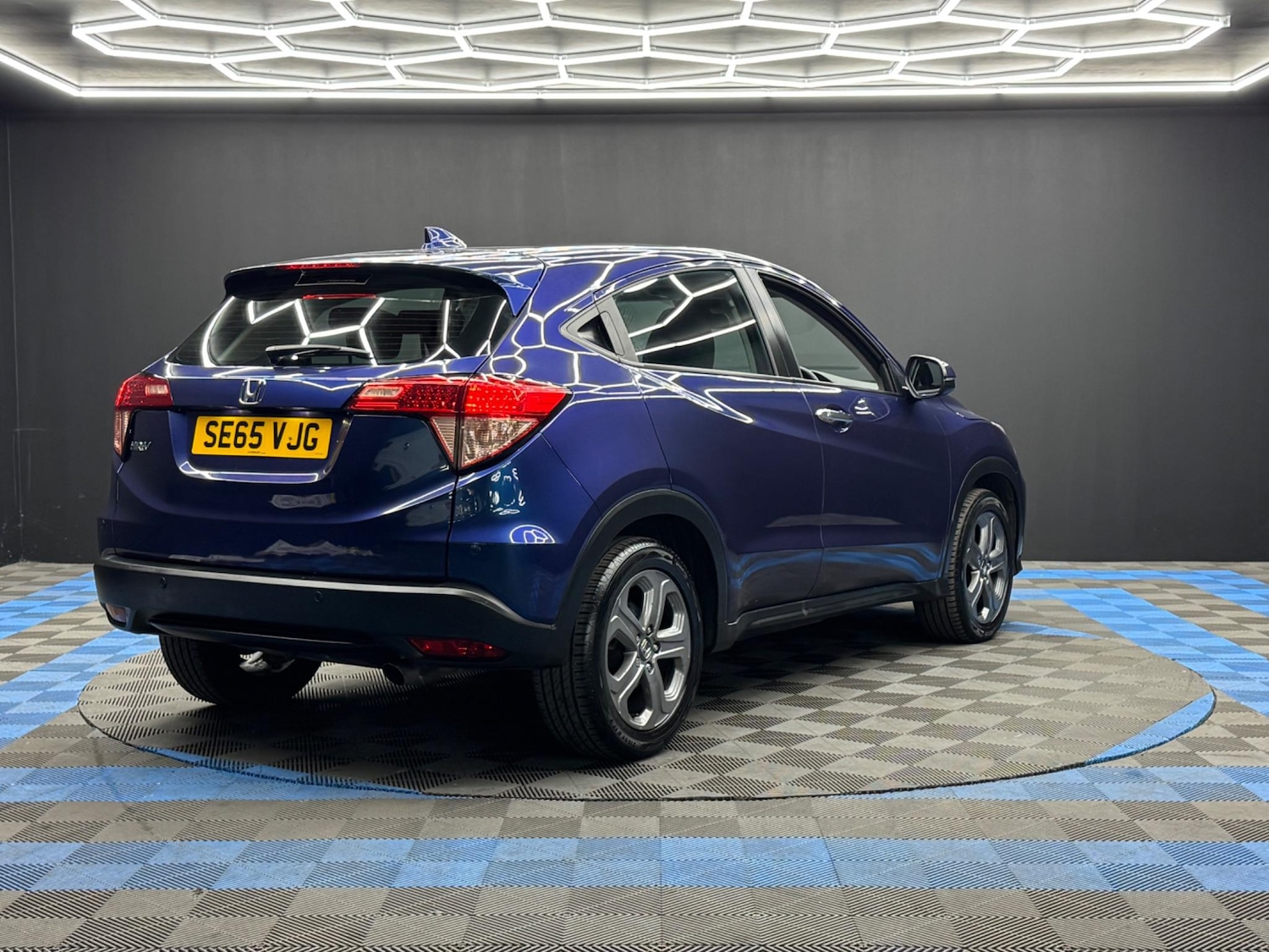 Used Honda HR-V 2016 for sale - 76995124: Photo 5