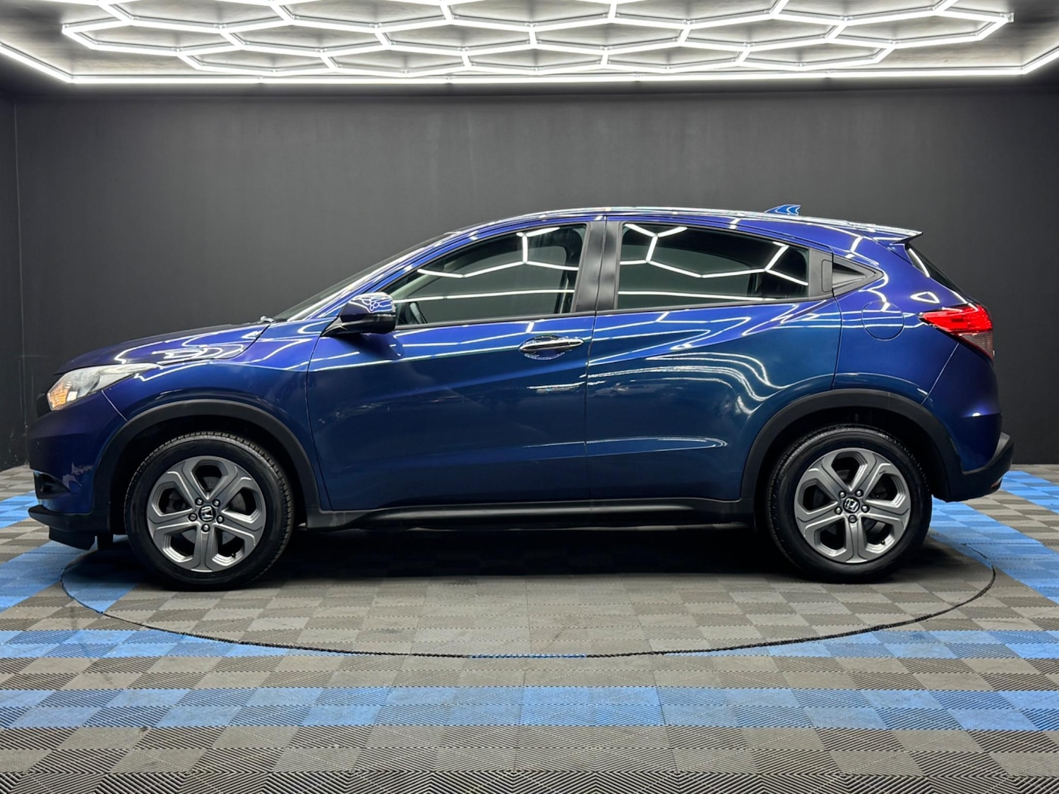 Used Honda HR-V 2016 for sale - 76995124: Photo 8