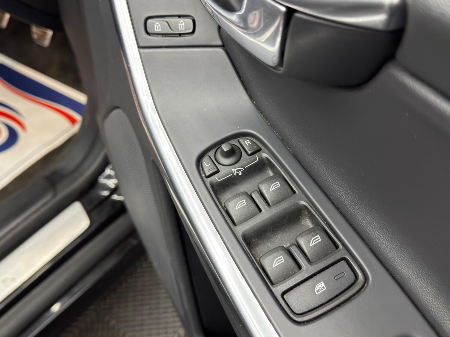 Used Volvo XC60 2016 for sale - 78085722: Photo 38