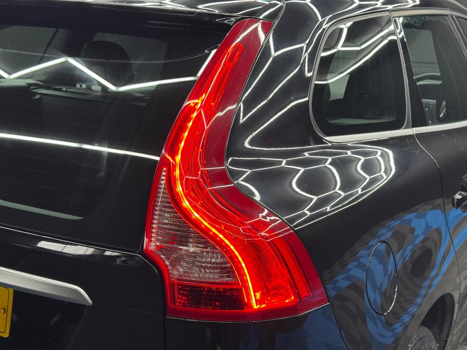 Used Volvo XC60 2016 for sale - 78085722: Photo 43