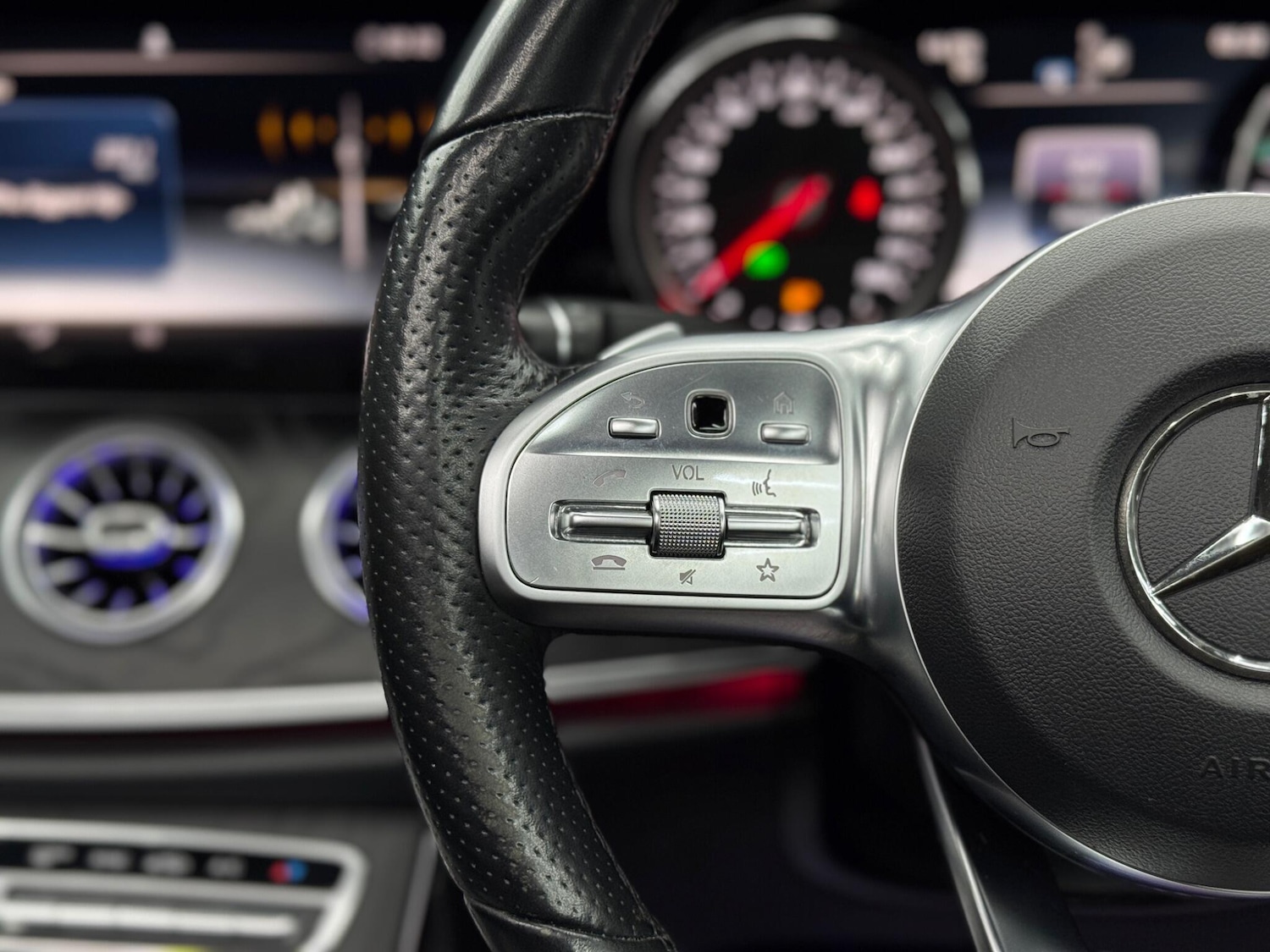 Used Mercedes-Benz E Class 2018 for sale - 77993942: Photo 19