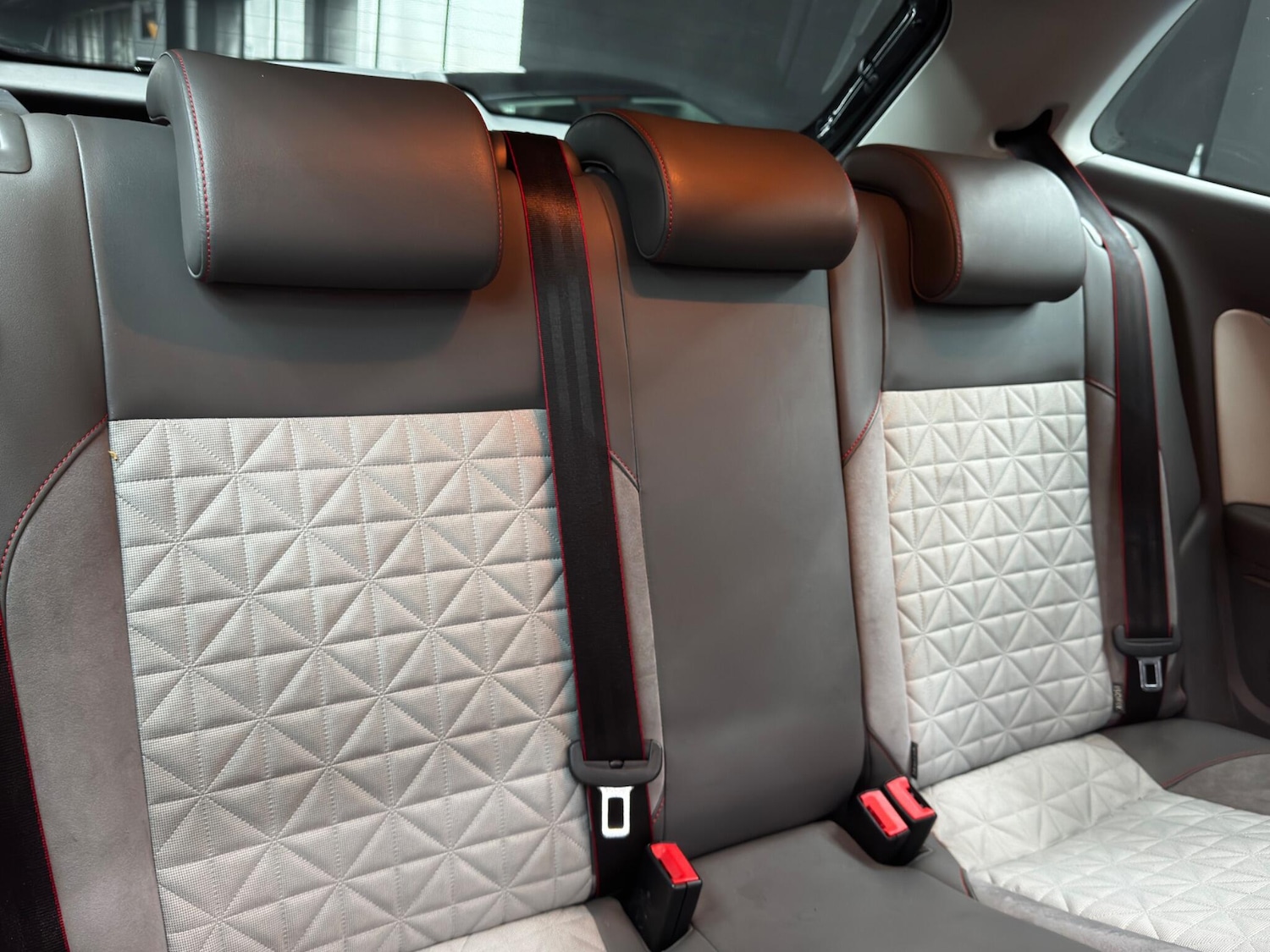 Used Volkswagen Polo 2017 for sale - 77230190: Photo 15