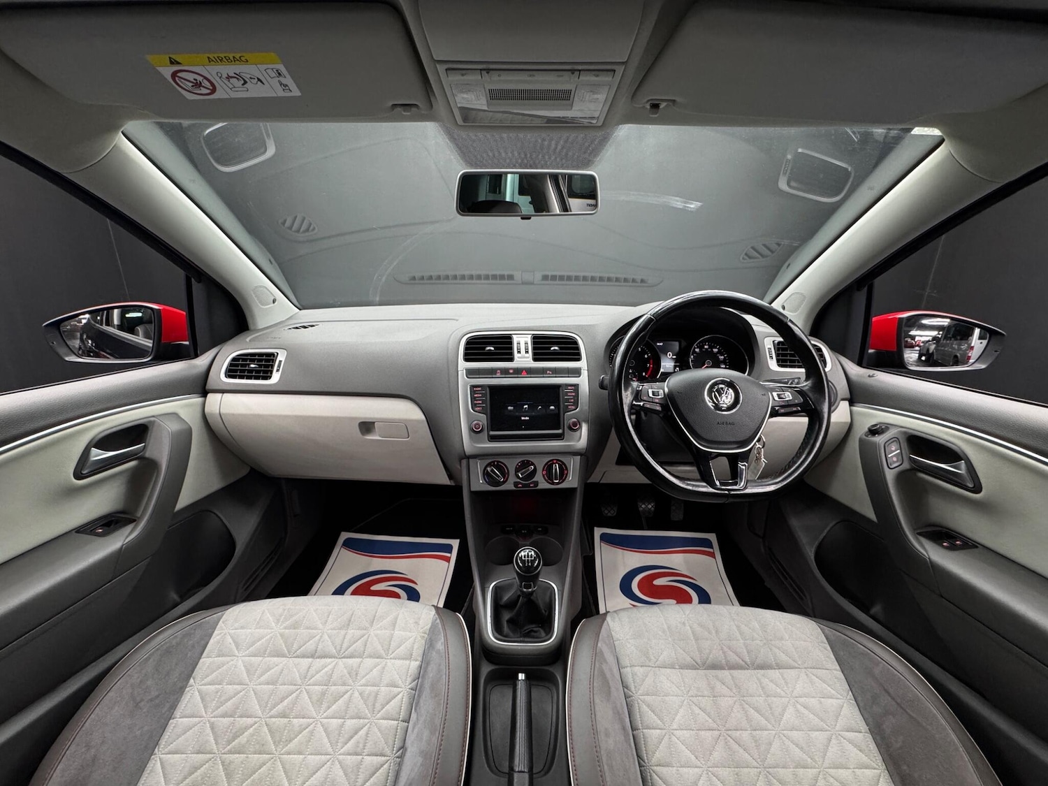 Used Volkswagen Polo 2017 for sale - 77230190: Photo 16