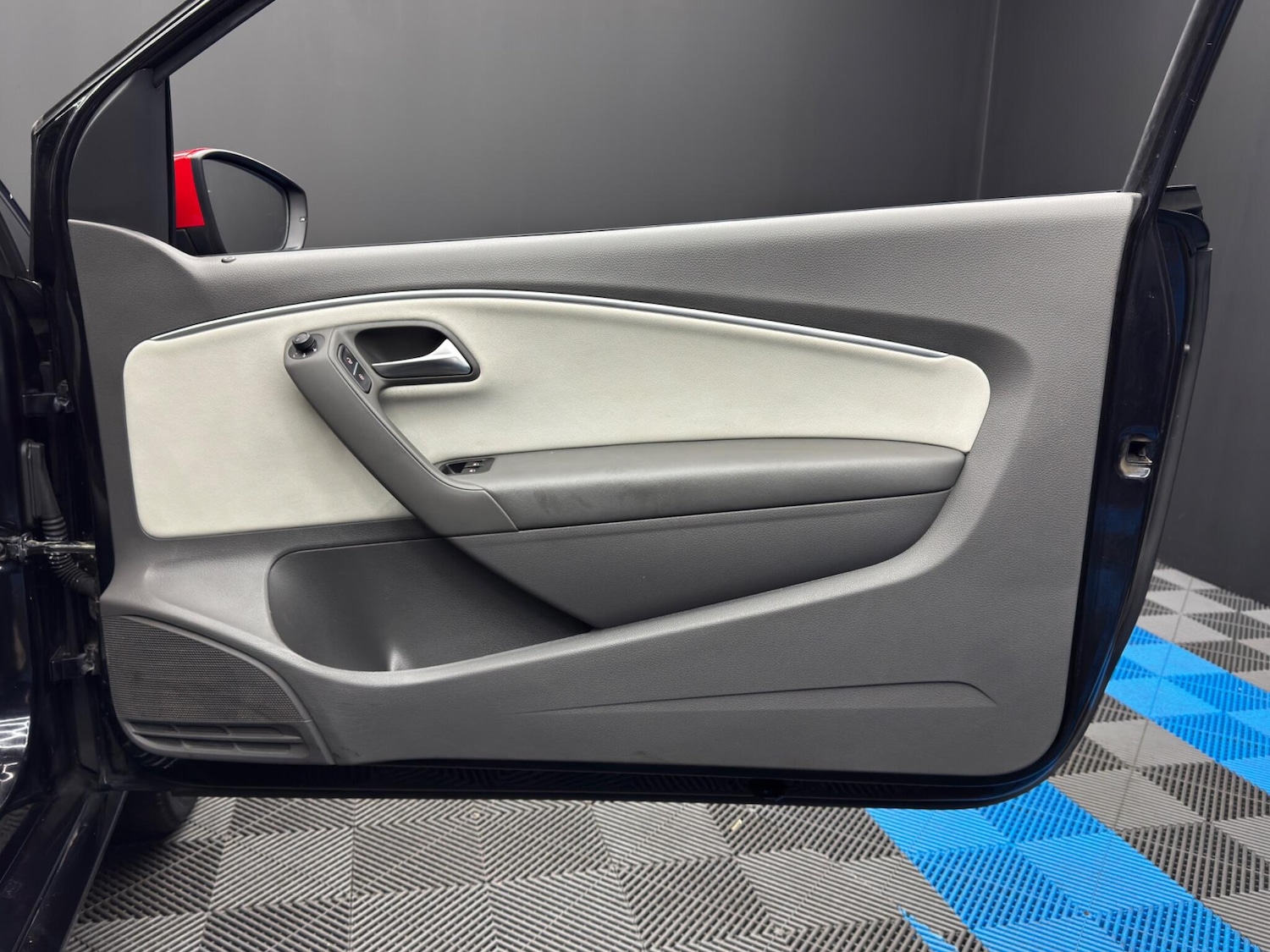 Used Volkswagen Polo 2017 for sale - 77230190: Photo 36