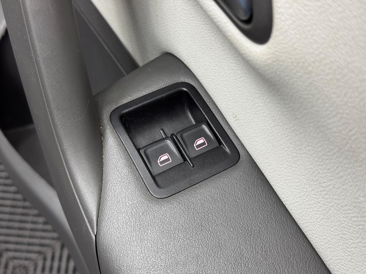 Used Volkswagen Polo 2017 for sale - 77230190: Photo 38