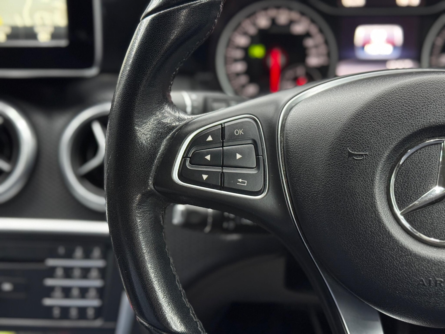 Used Mercedes-Benz A-Class 2017 for sale - 78101193: Photo 18