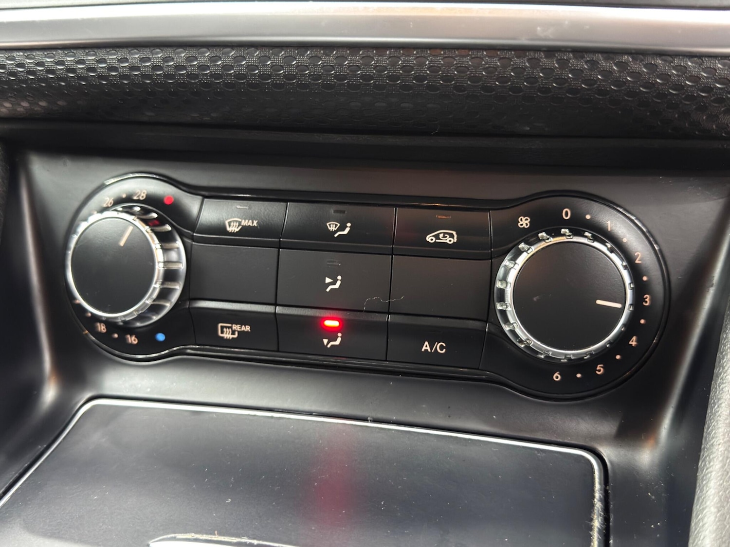 Used Mercedes-Benz A-Class 2017 for sale - 78101193: Photo 25