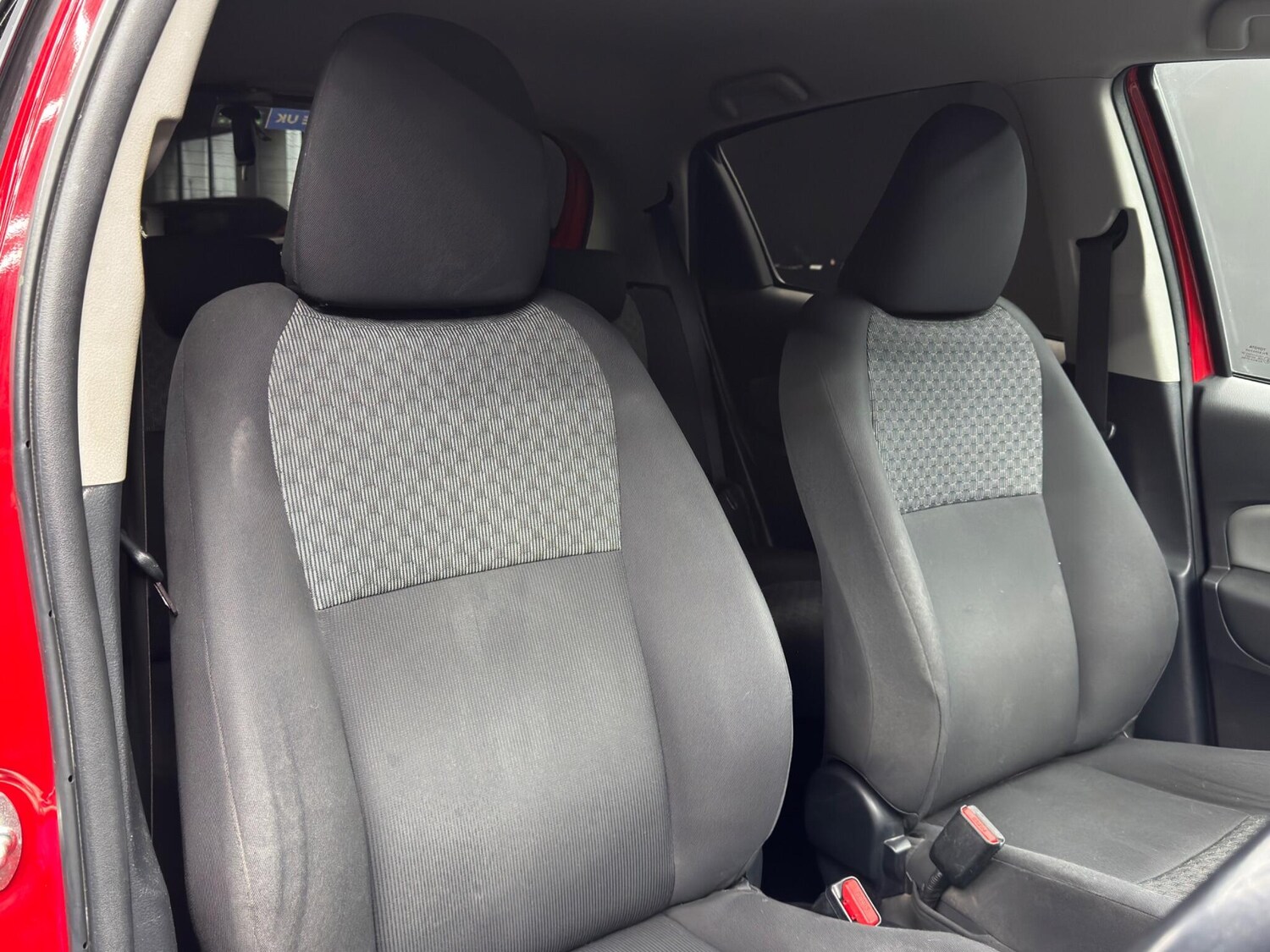 Used Toyota Yaris for sale - 77724079: Photo 12