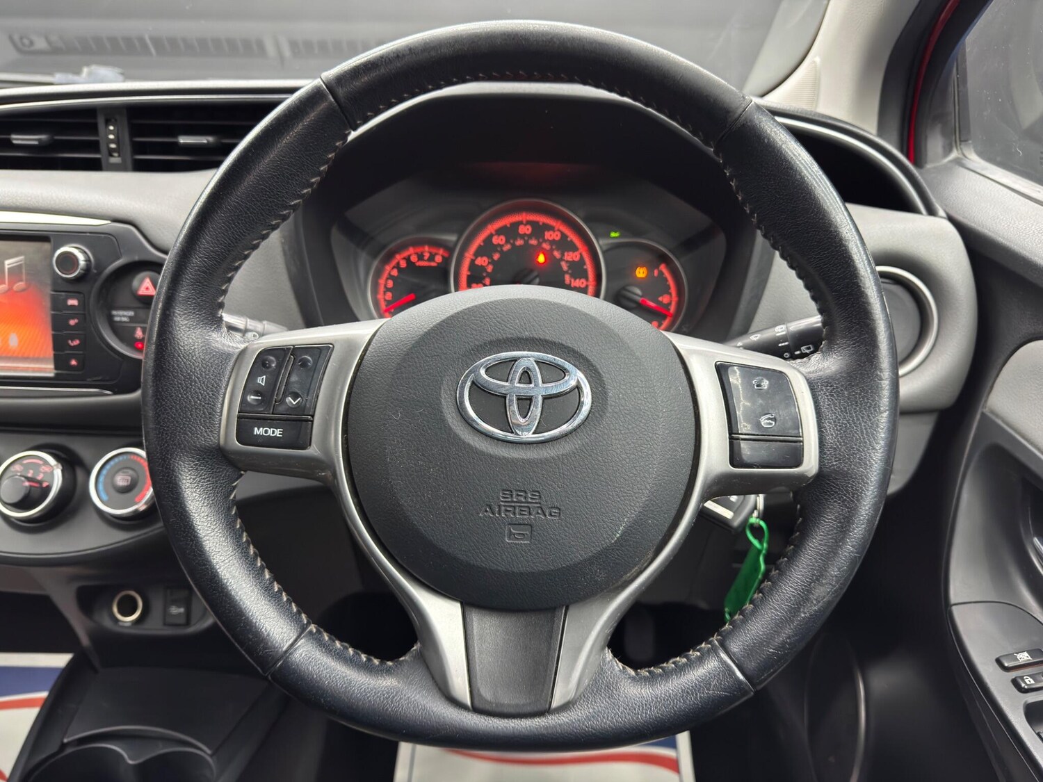 Used Toyota Yaris for sale - 77724079: Photo 19