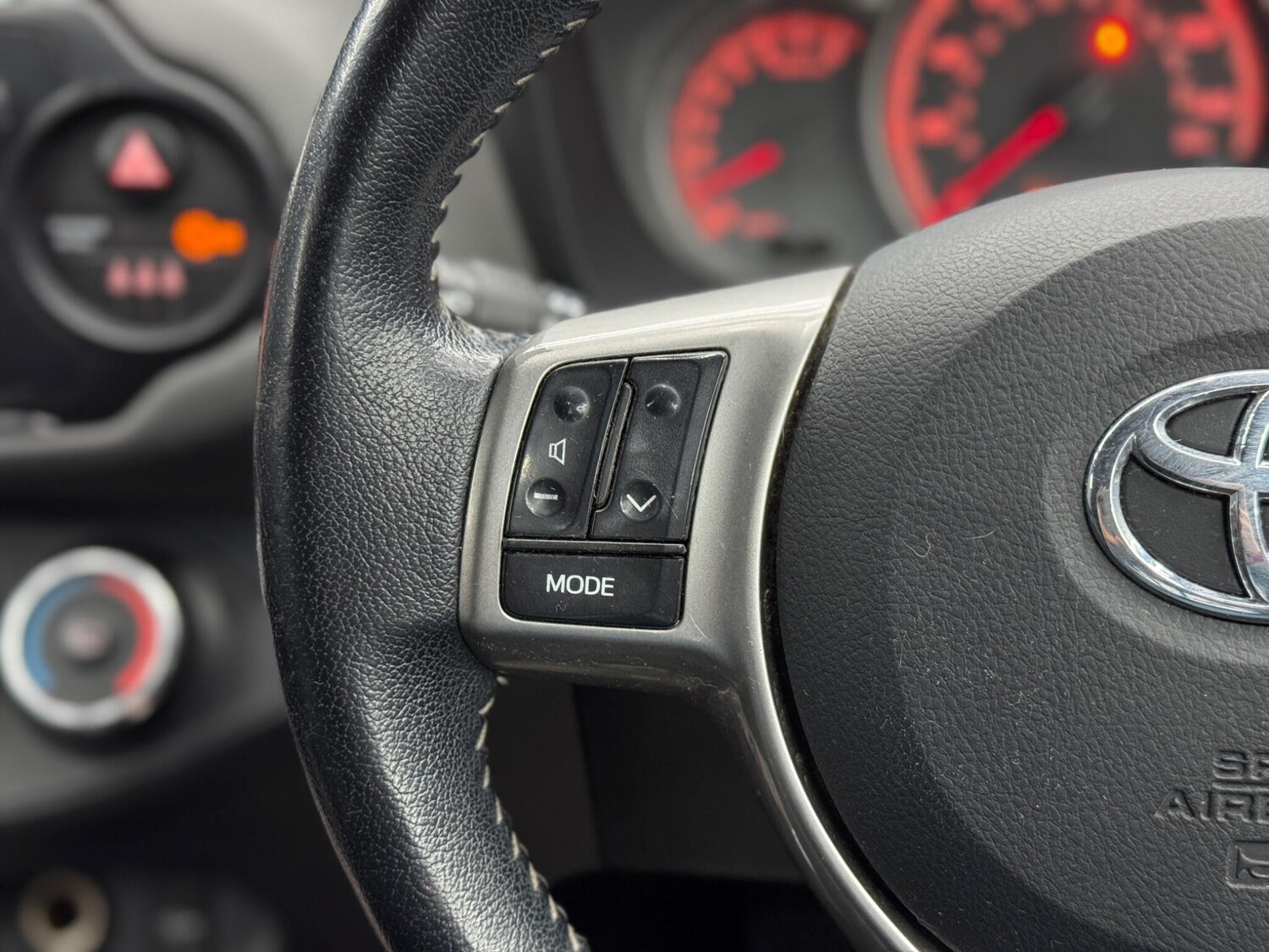 Used Toyota Yaris for sale - 77724079: Photo 20