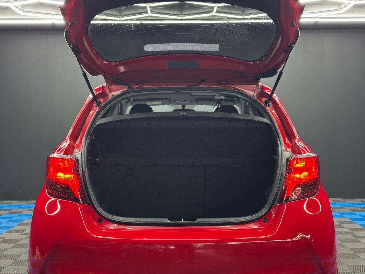 Used Toyota Yaris for sale - 77724079: Photo 31