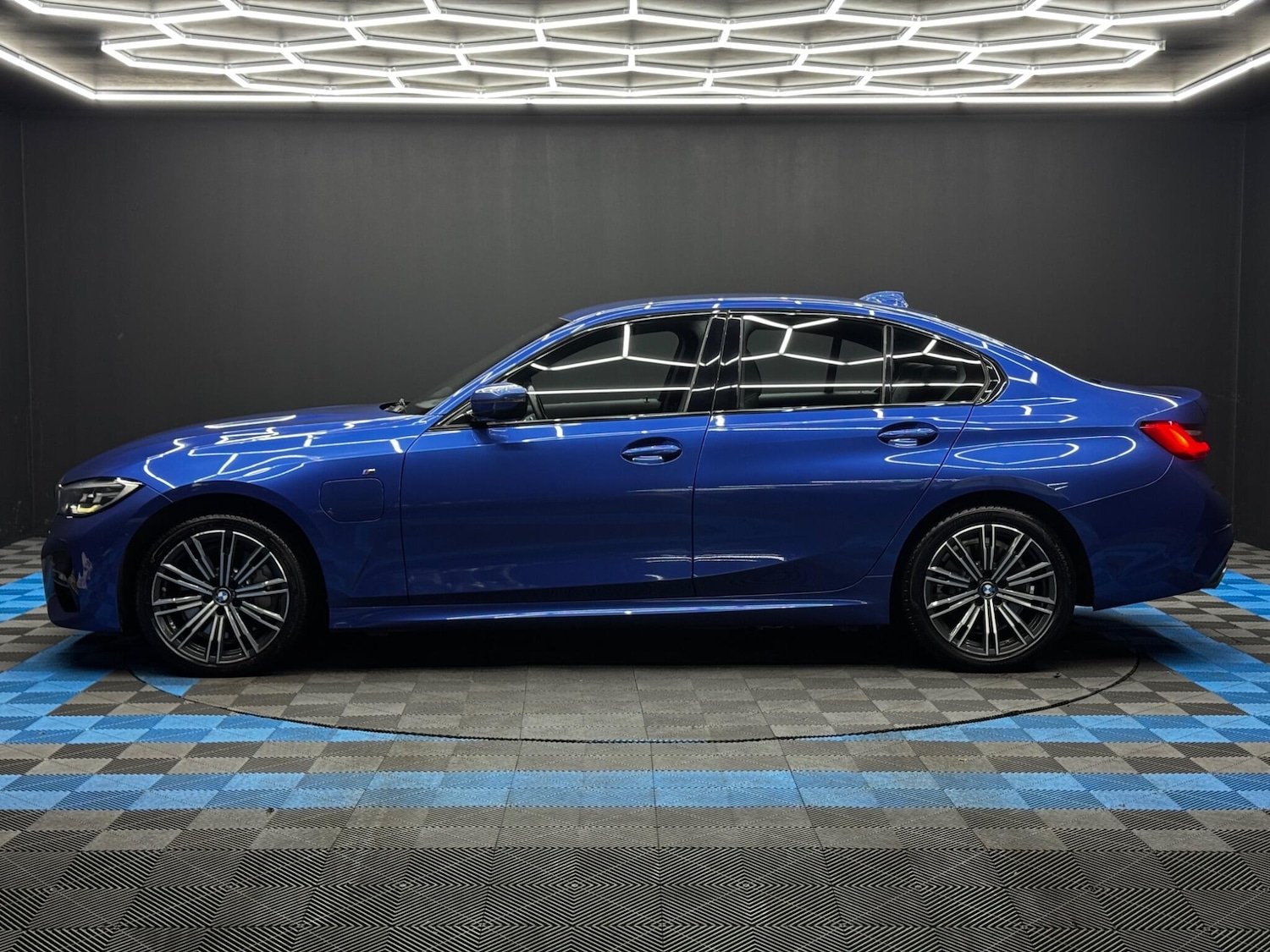 Used BMW 3 Series 2020 for sale - 76839678: Photo 8