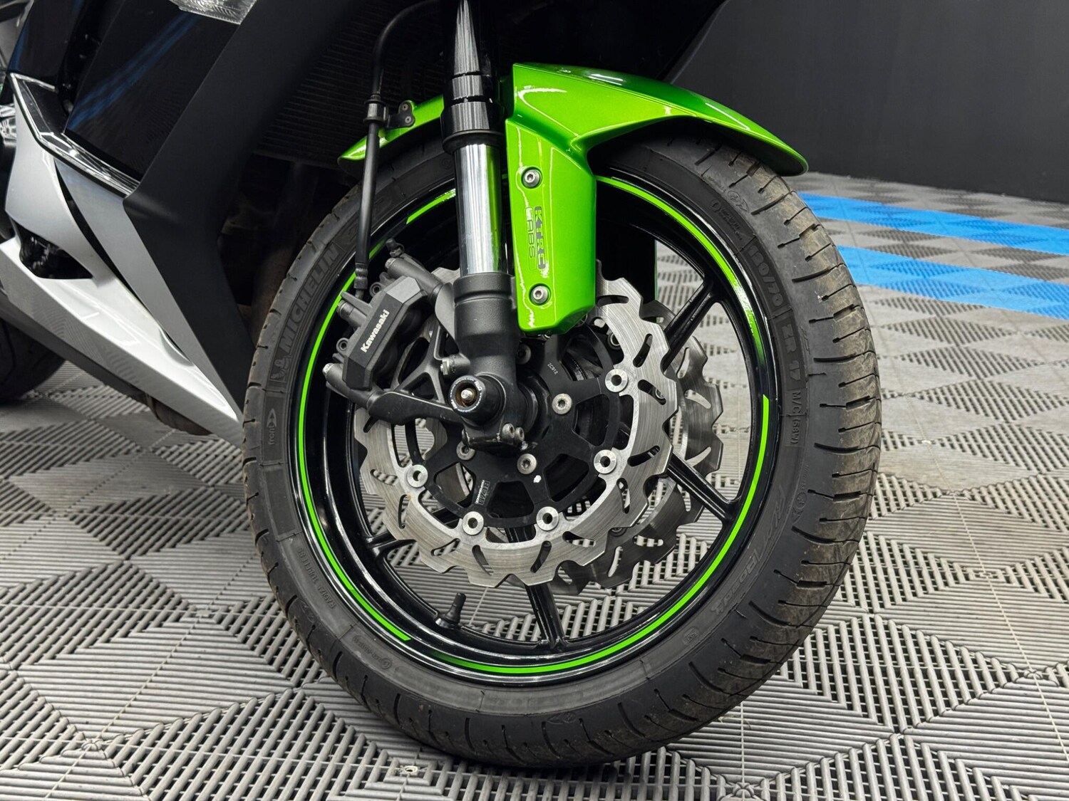 Used Kawasaki Z 2015 for sale - 78492057: Photo 18