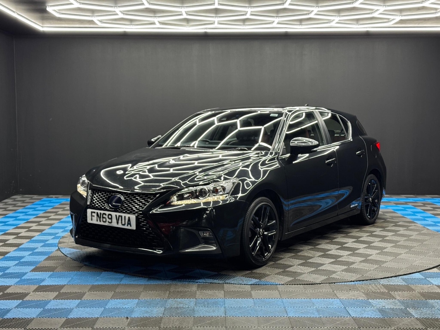 Used Lexus CT 2019 for sale - 77633509: Photo 3