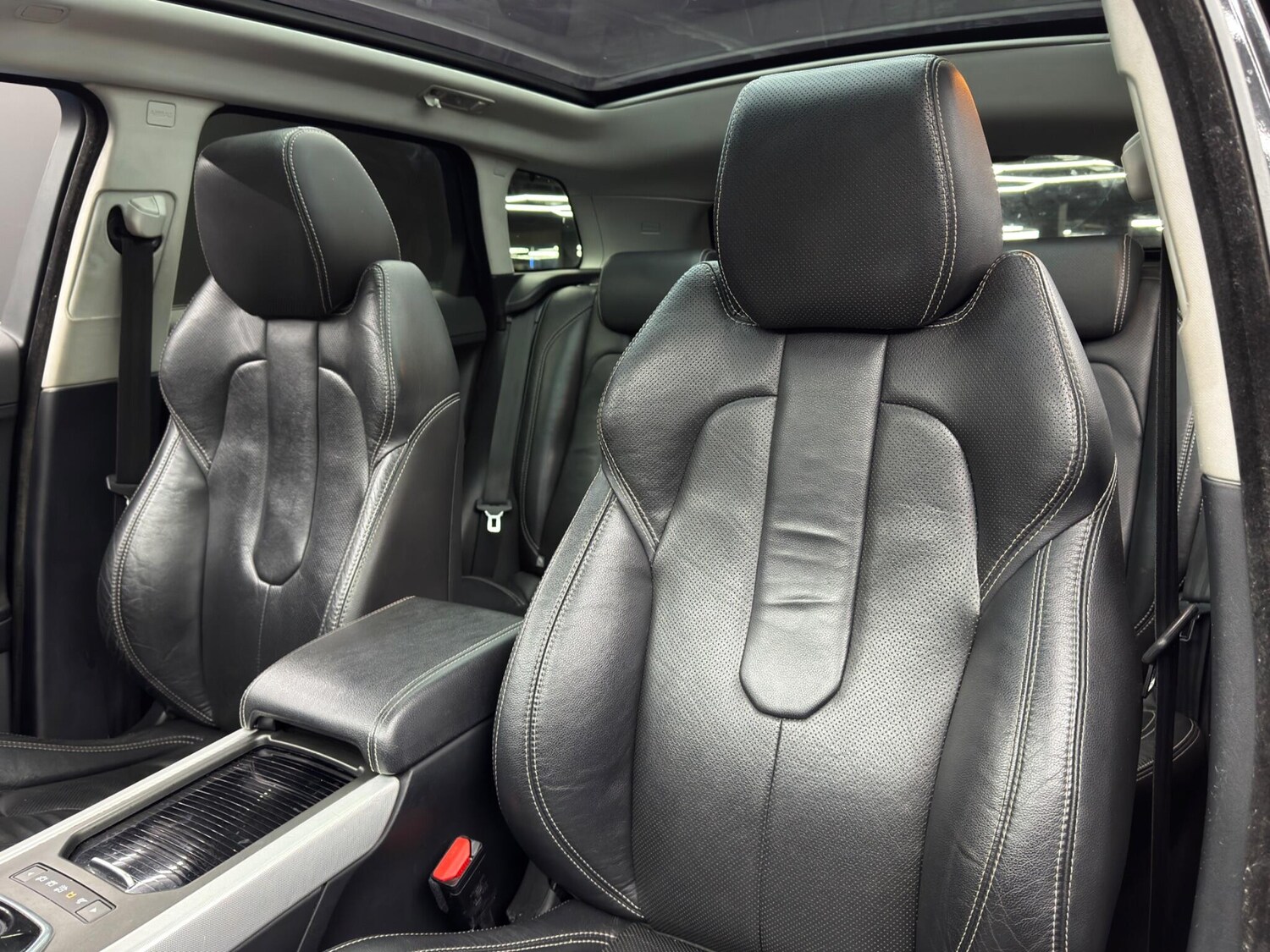 Used Land Rover Range Rover Evoque 2015 for sale - 77484068: Photo 14