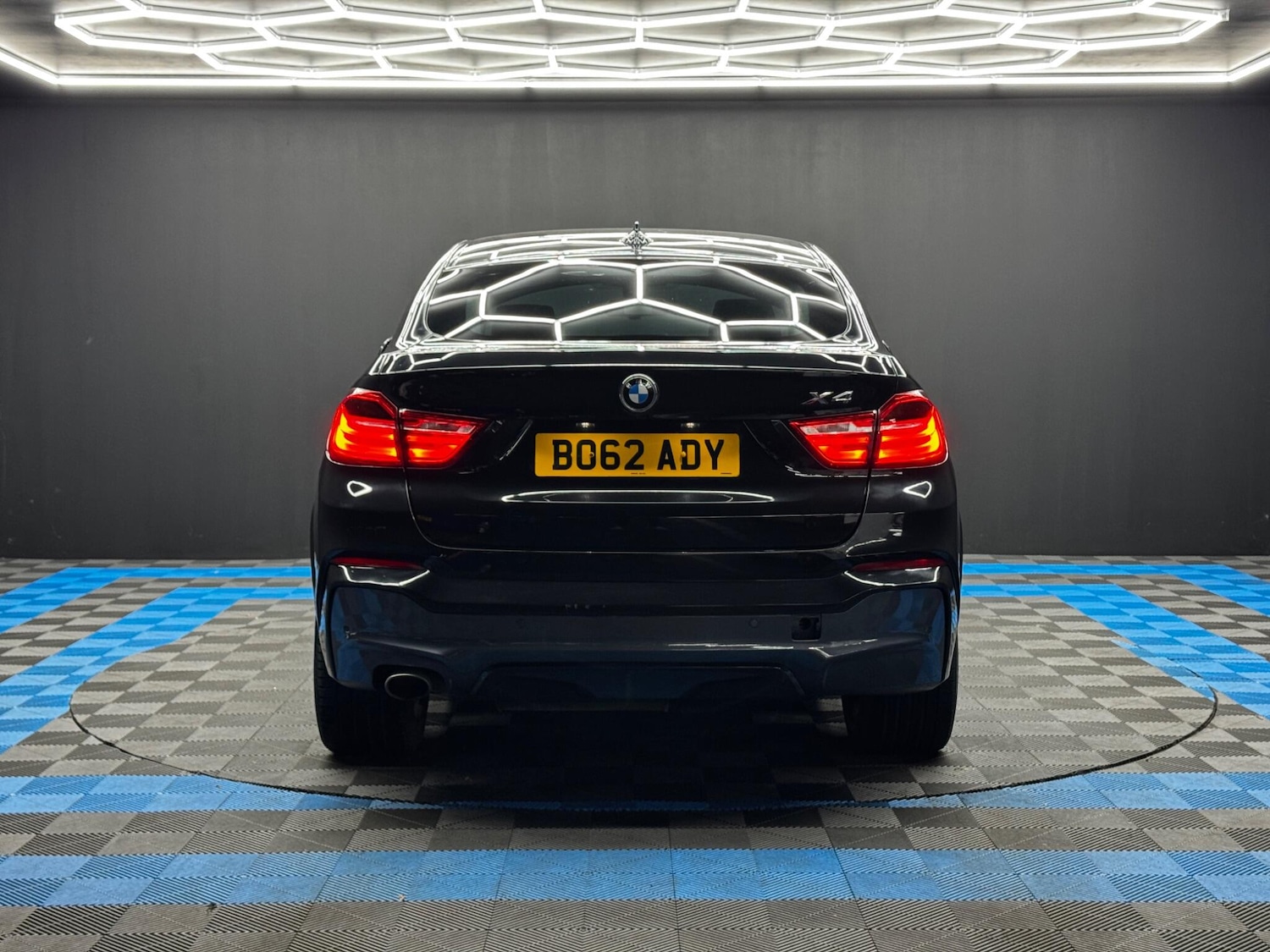 Used BMW X4 2017 for sale - 76824559: Photo 6