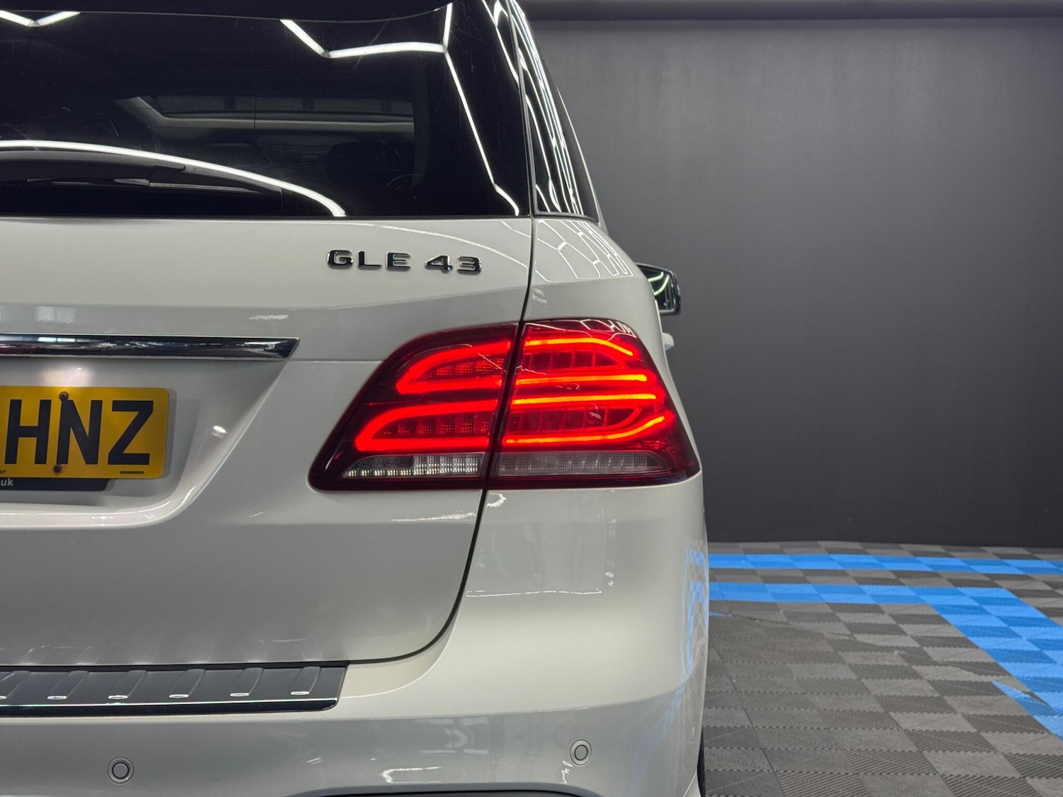 Used Mercedes-Benz GLE 2017 for sale - 76700927: Photo 44