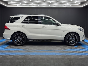 Used Mercedes-Benz GLE 2017 for sale - 76700927: Photo