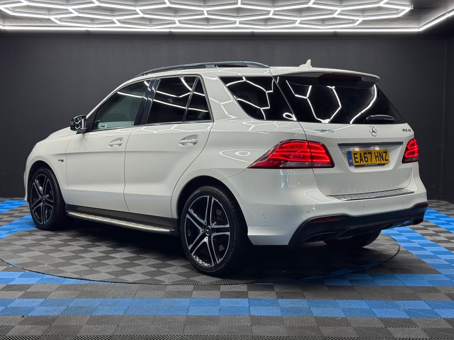 Used Mercedes-Benz GLE 2017 for sale - 76700927: Photo 7