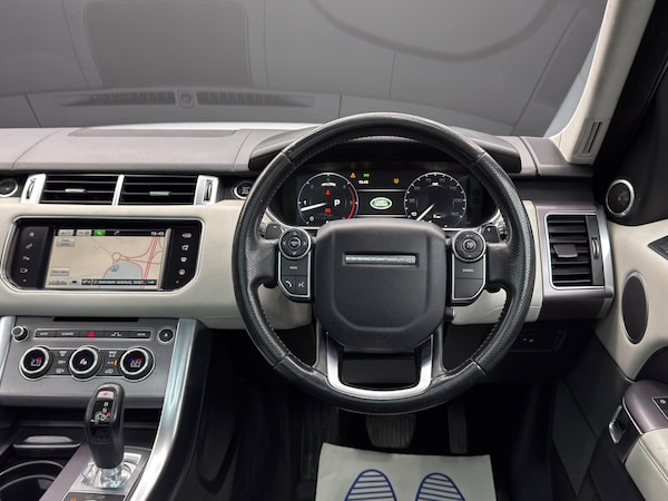 Used Land Rover Range Rover Sport 2016 for sale - 76239476: Photo 18