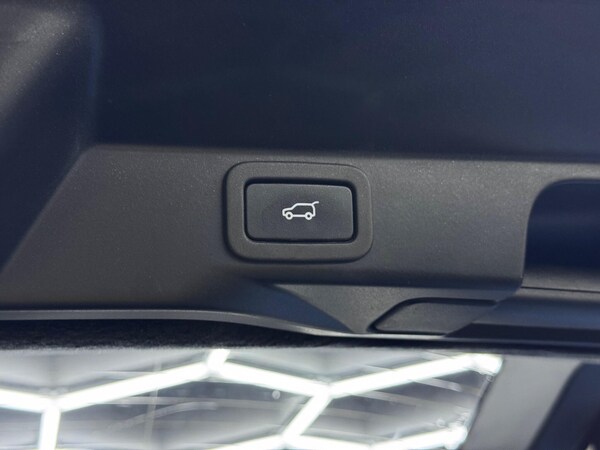 Used Land Rover Range Rover Sport 2016 for sale - 76239476: Photo 43